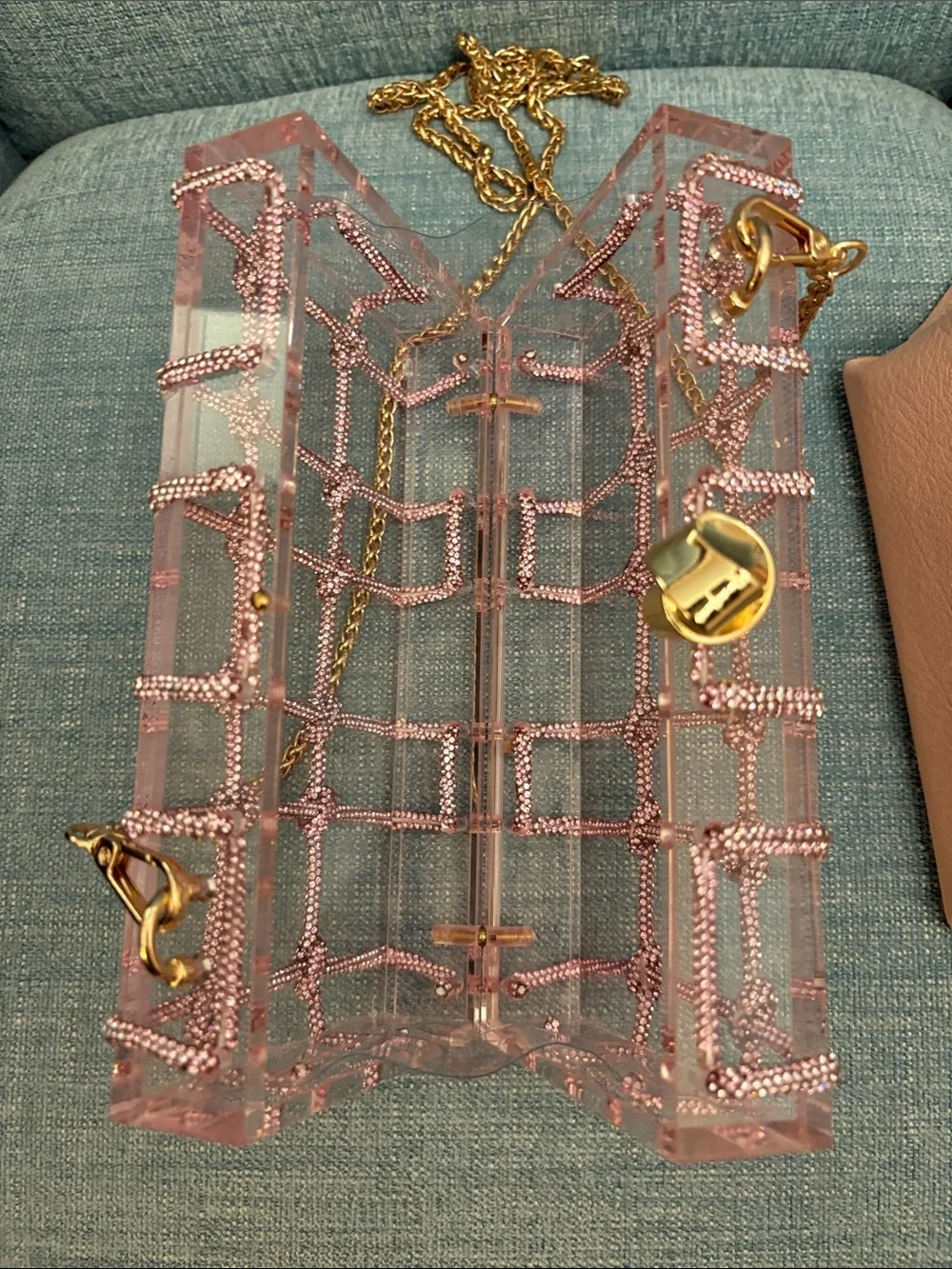 Altar'd State Pink Crystal Grid Crossbody with Gold Chain Strap - Picture 11 of 16